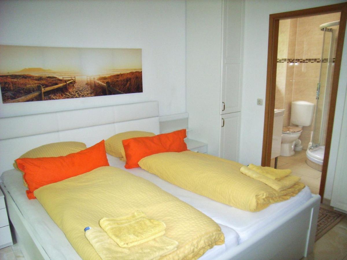 באד דובראן Ostsee Hotel-Pension An Der Lindenallee מראה חיצוני תמונה