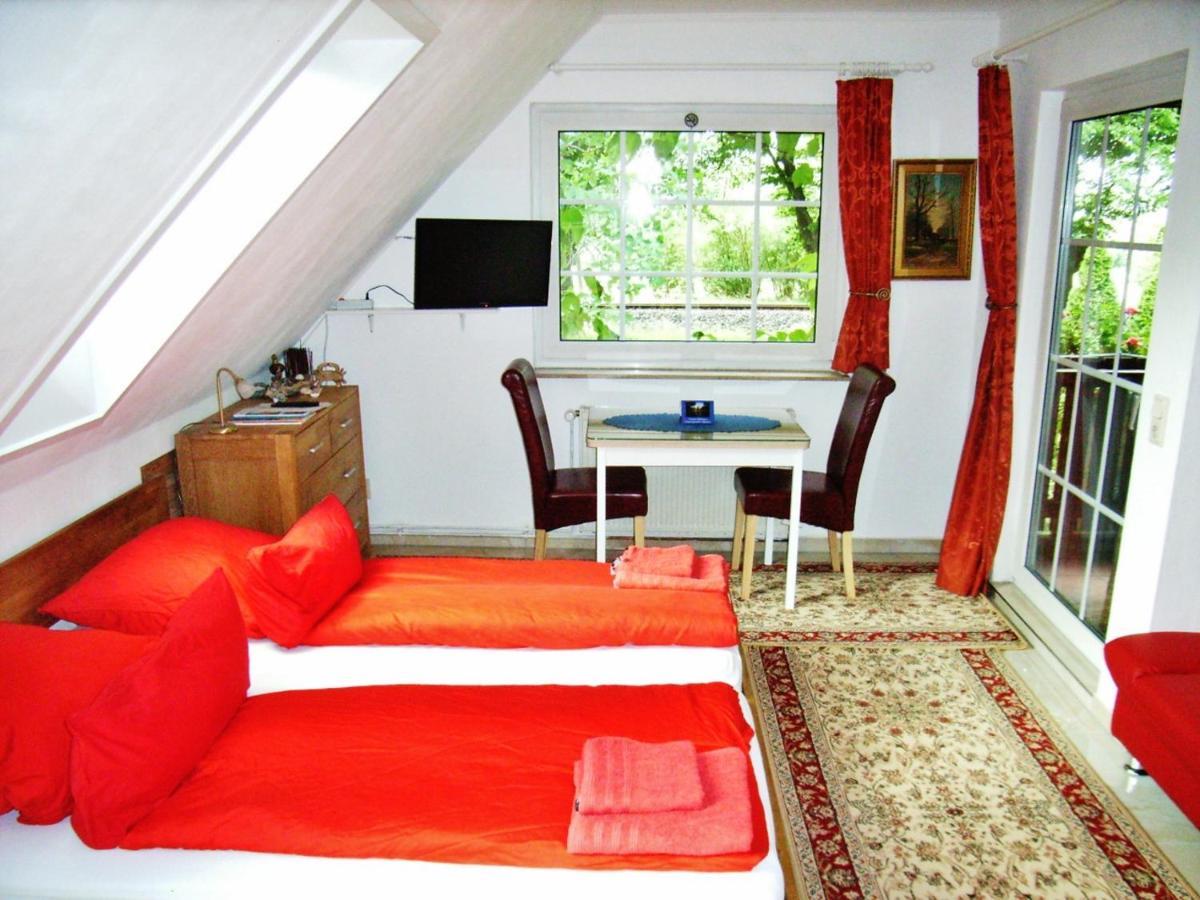 באד דובראן Ostsee Hotel-Pension An Der Lindenallee מראה חיצוני תמונה