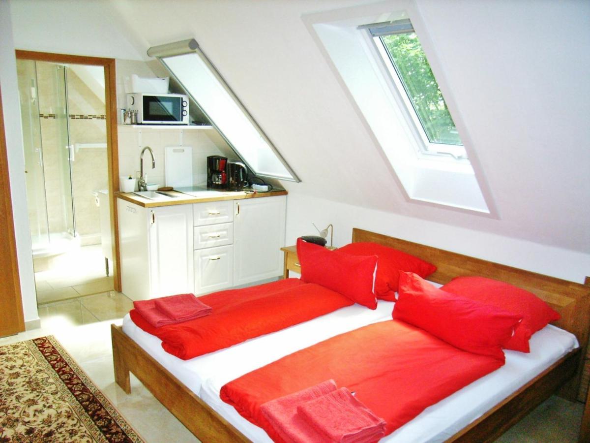 באד דובראן Ostsee Hotel-Pension An Der Lindenallee מראה חיצוני תמונה