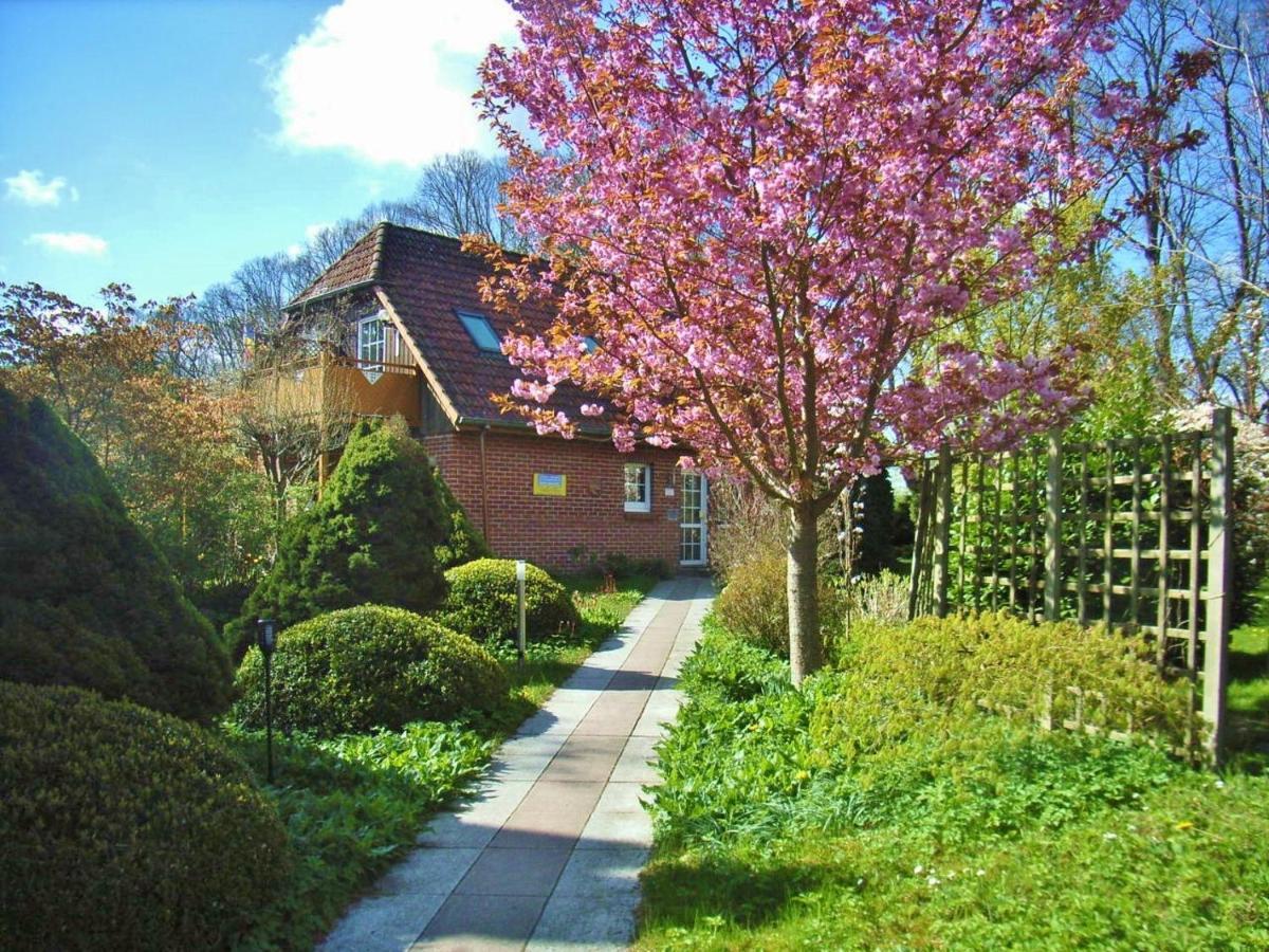 באד דובראן Ostsee Hotel-Pension An Der Lindenallee מראה חיצוני תמונה